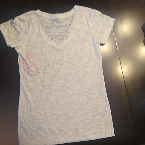 University of Louisiana at Lafayette V neck shirt - Picture 2 of 3